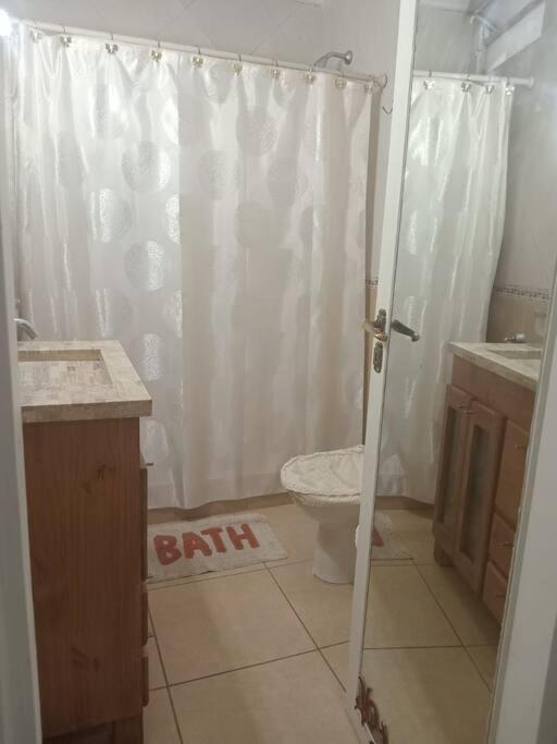 Departamento Tipo Casa. Apartment Avellaneda (Buenos Aires)